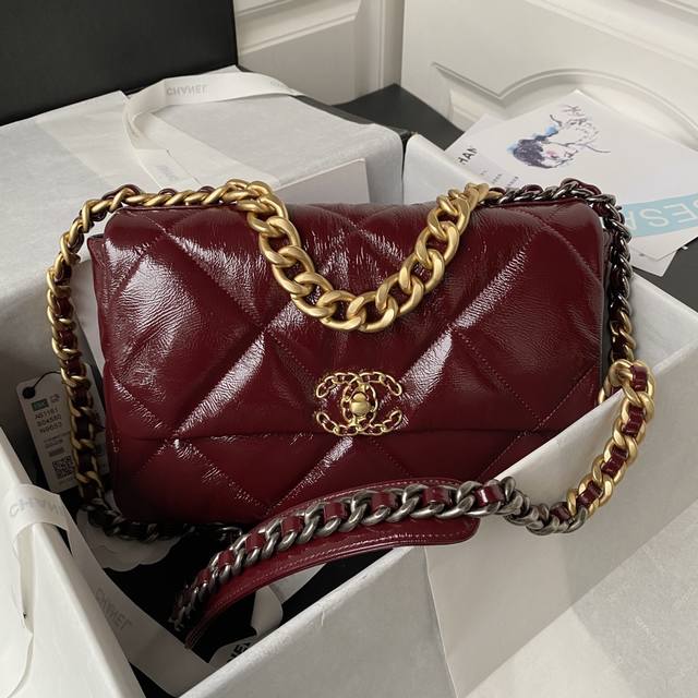 Chanel 19 Flap Bag Quilted Leather Large Red