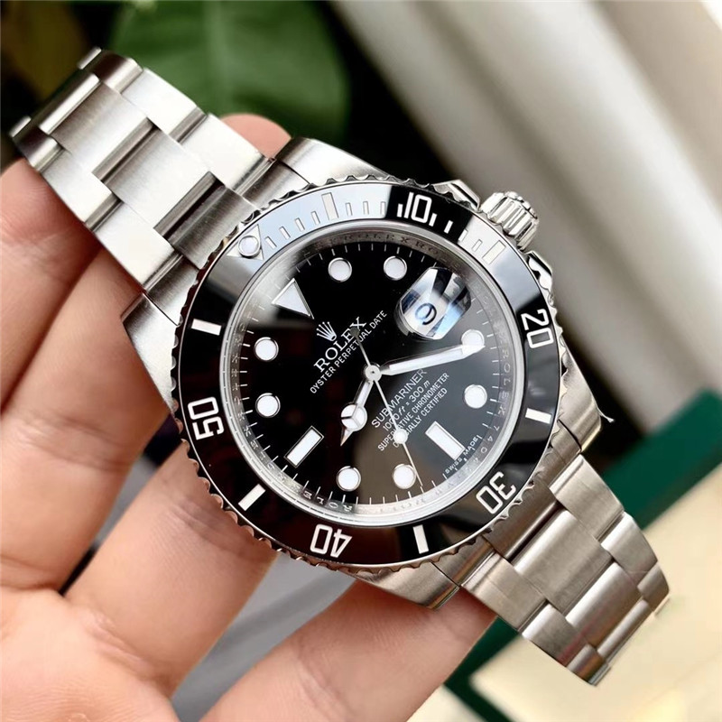 ROLEX Perpetual Submariner