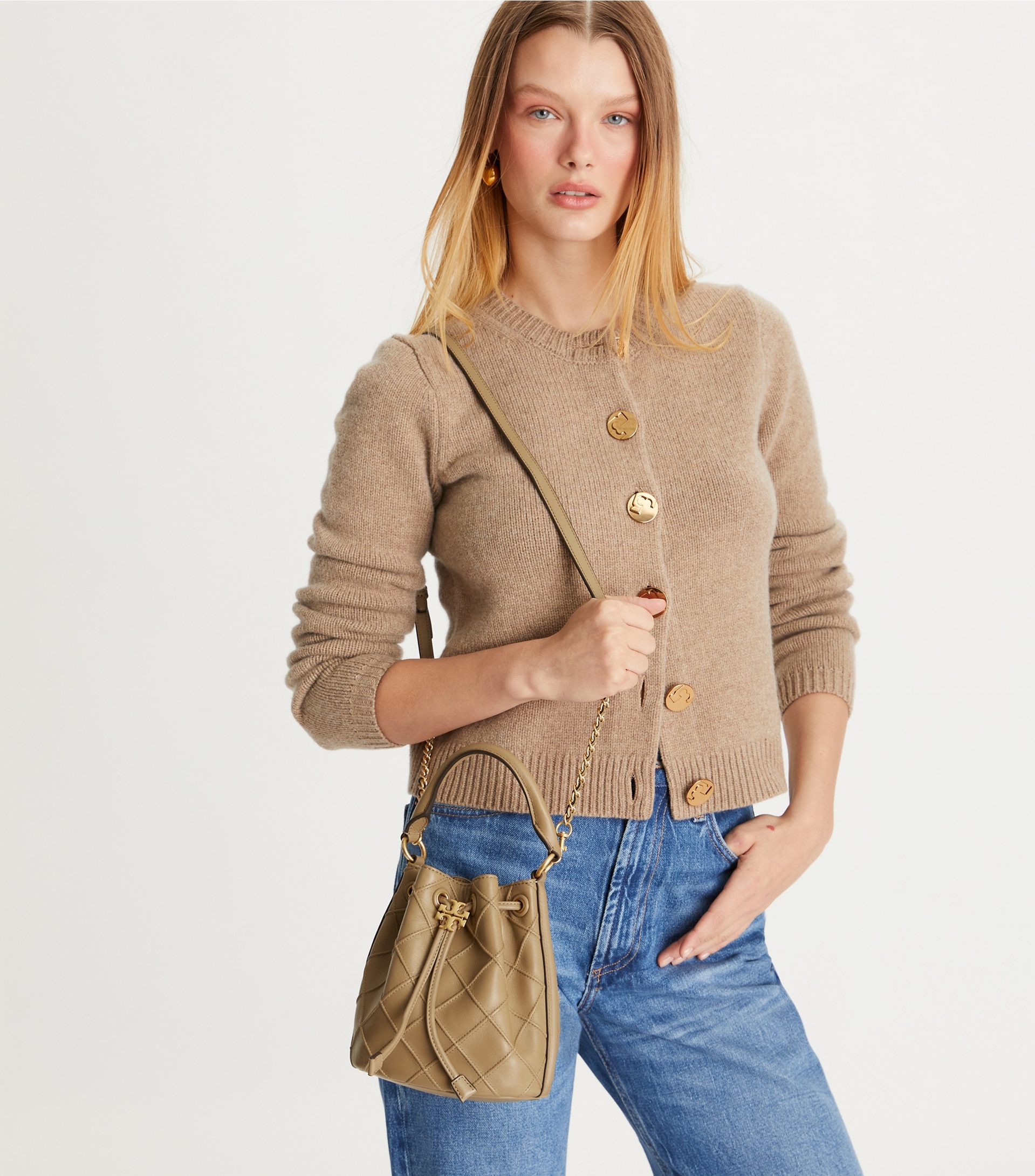 SMALL FLEMING SOFT BUCKET BAG