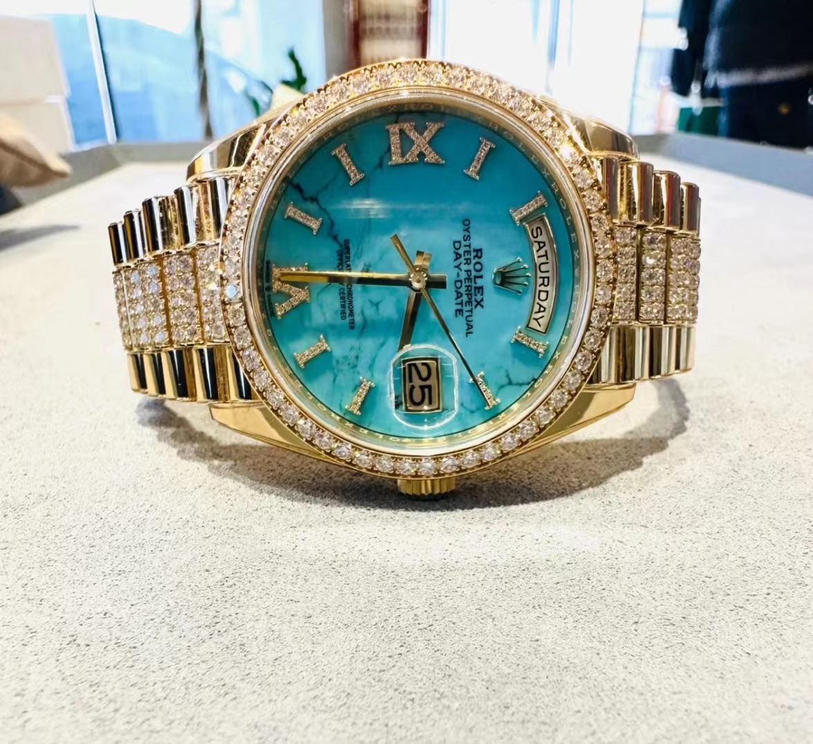ROLEX Day-Date 36 Blue Ombre Diamond Dial Yellow Gold President Automatic Watch 128348rbr-0038