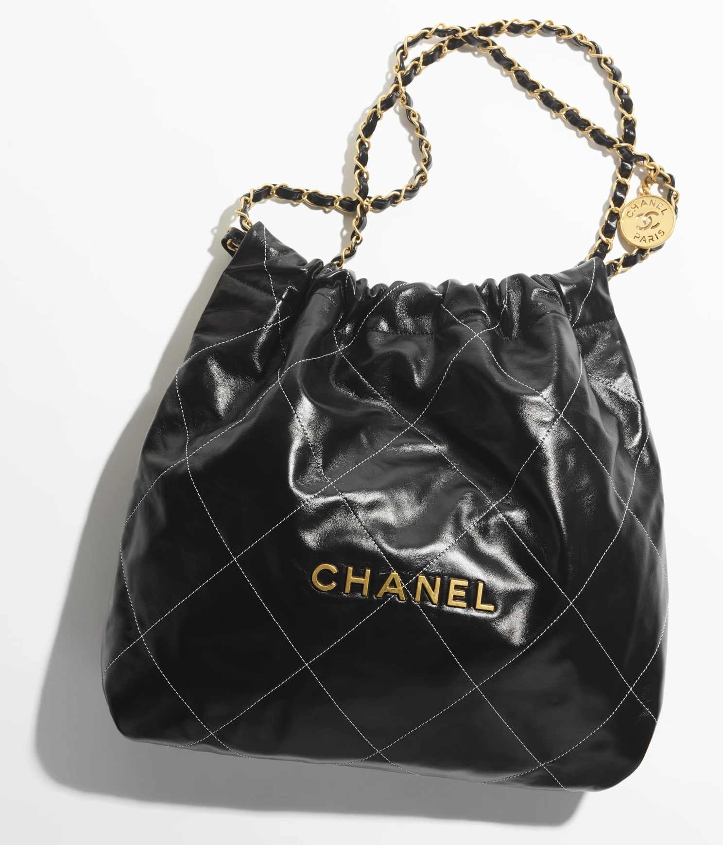 CHANEL 22 HANDBAG -  Black Leather
