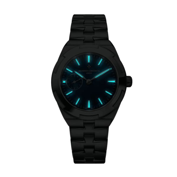 VACHERON CONSTANTIN Overseas Self-Winding Ref. # 2300V/100A-B170