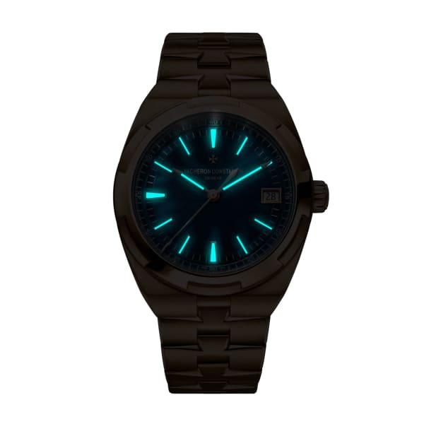 VACHERON CONSTANTIN Overseas Self-Winding Ref. # 4500V/110R-B705