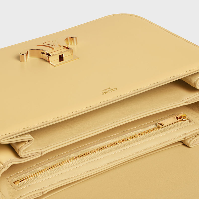 CLASSIQUE TRIOMPHE BAG IN SHINY CALFSKIN