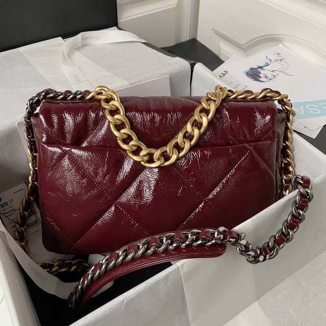 Chanel 19 Flap Bag Quilted Leather Large Red