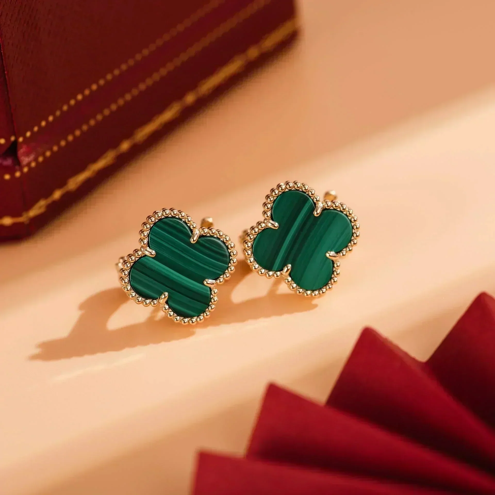 [Van Cleef & Arpels] MEDIUM 1 MOTIFS MALACHITE  EARRINGS