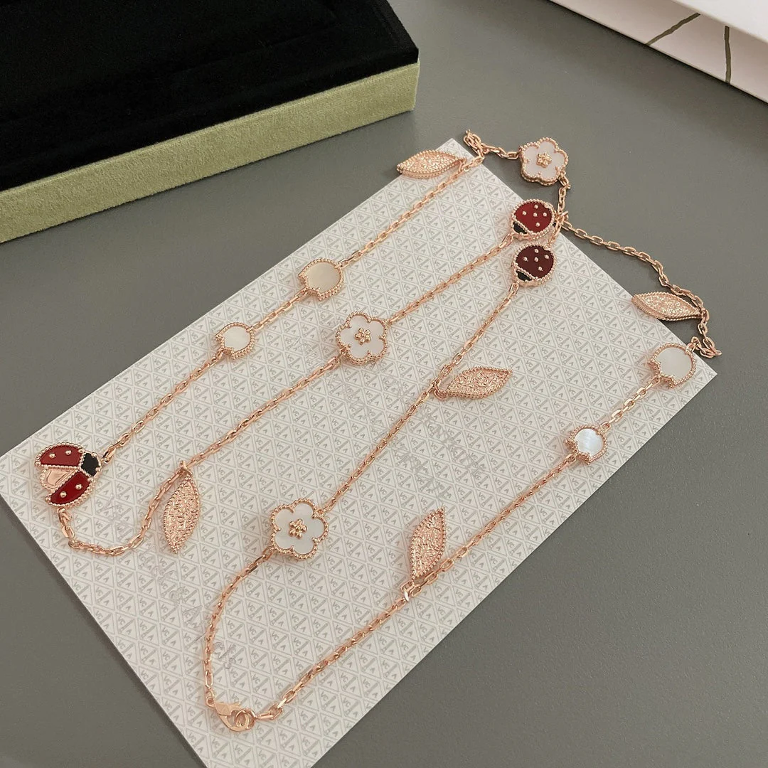 [Van Cleef & Arpels]LUCKY SPRING 15 MOTIFS ROSE GOLD NECKLACE