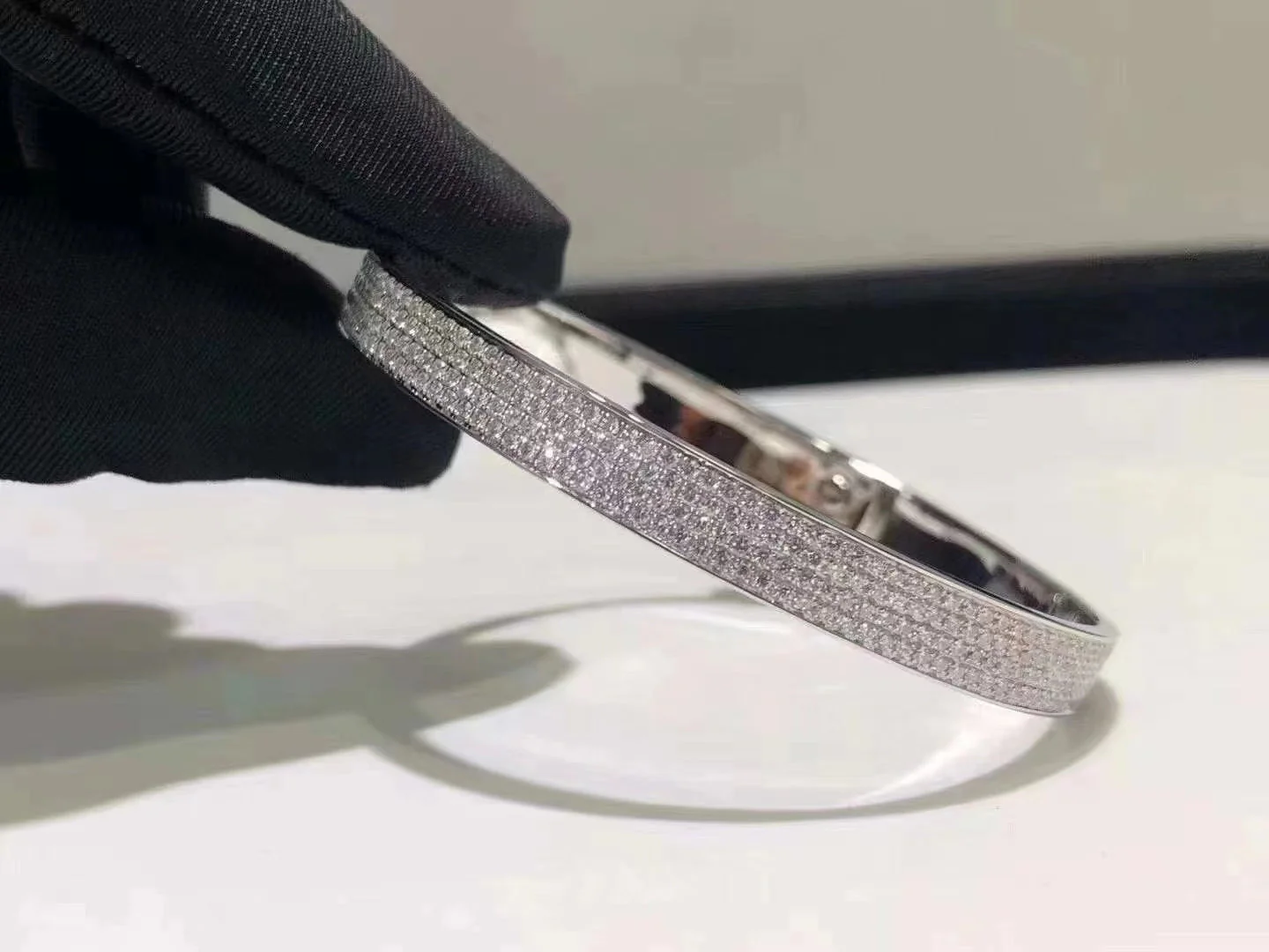 [Hermes]HM KELLY BRACELET IN SILVER AND FULL PAVE DIAMOND