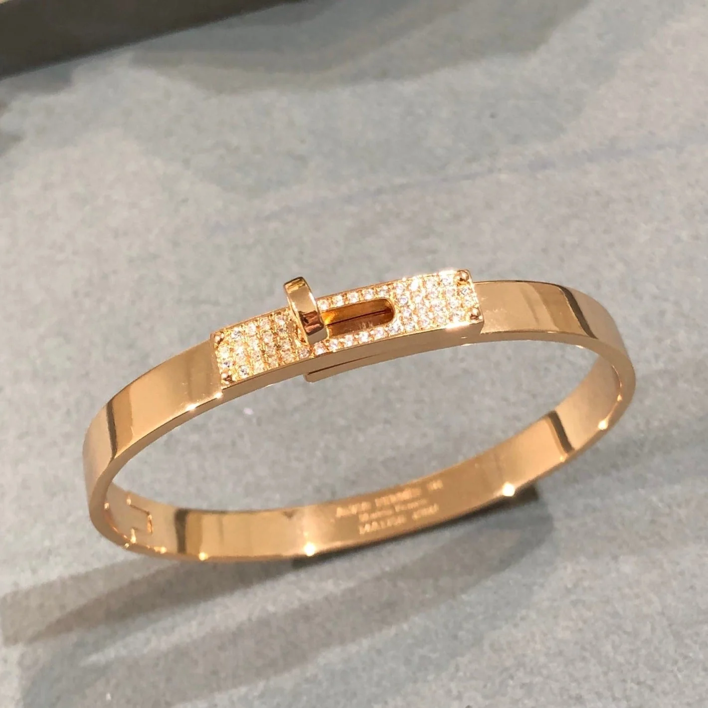 [Hermes]KELLY BRACELET DIAMOND
