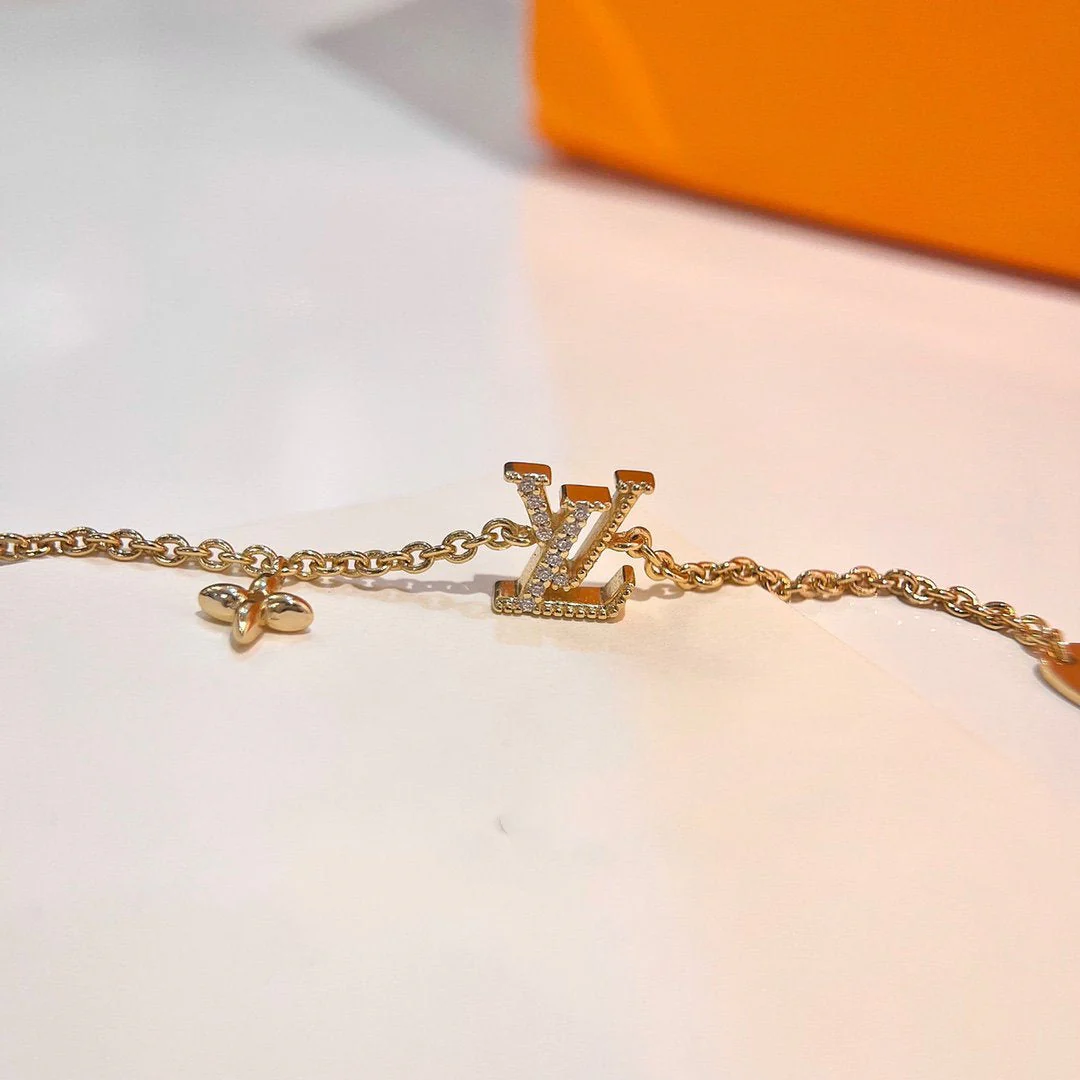 [Louis vuitton]LOGO STAR MOTIF GOLD BRACELET