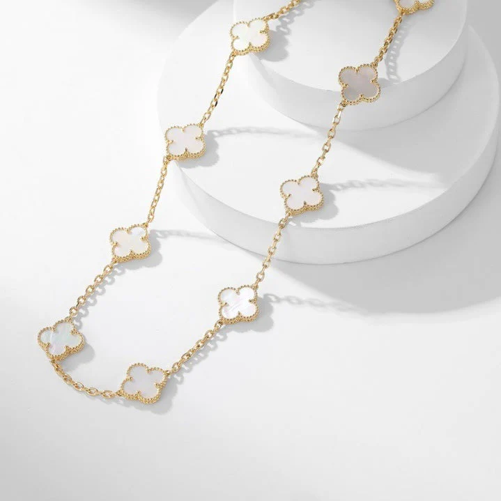 [Van Cleef & Arpels] 10 MOTIFS WHITE MOTHER OF PEARL NECKLACE