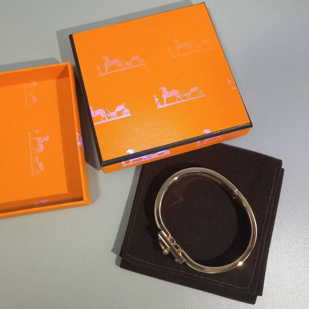 [Hermes]H RED BRACELET