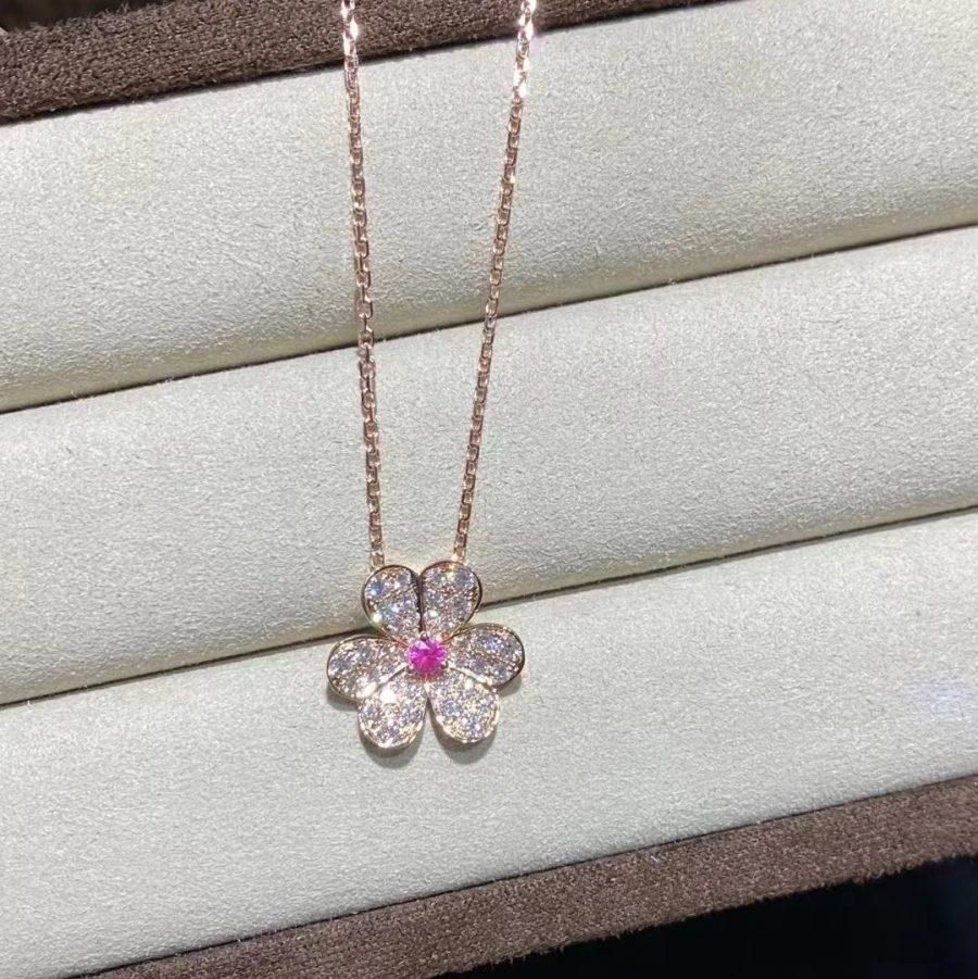 [Van Cleef & Arpels]FRIVOLE ROSE GOLD FLOWER DIAMOND NECKLACE