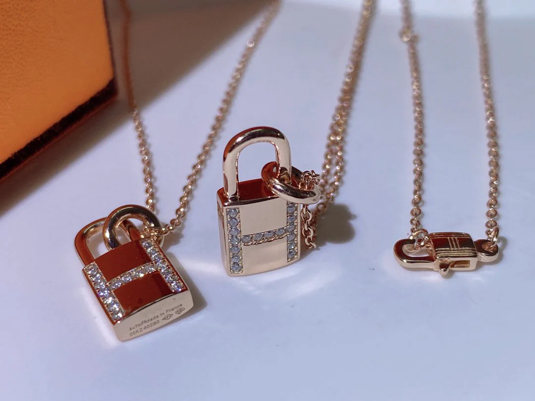 [Hermes]HM ADVANCED NICHE LOCK HEAD NECKLACE DIAMONDS