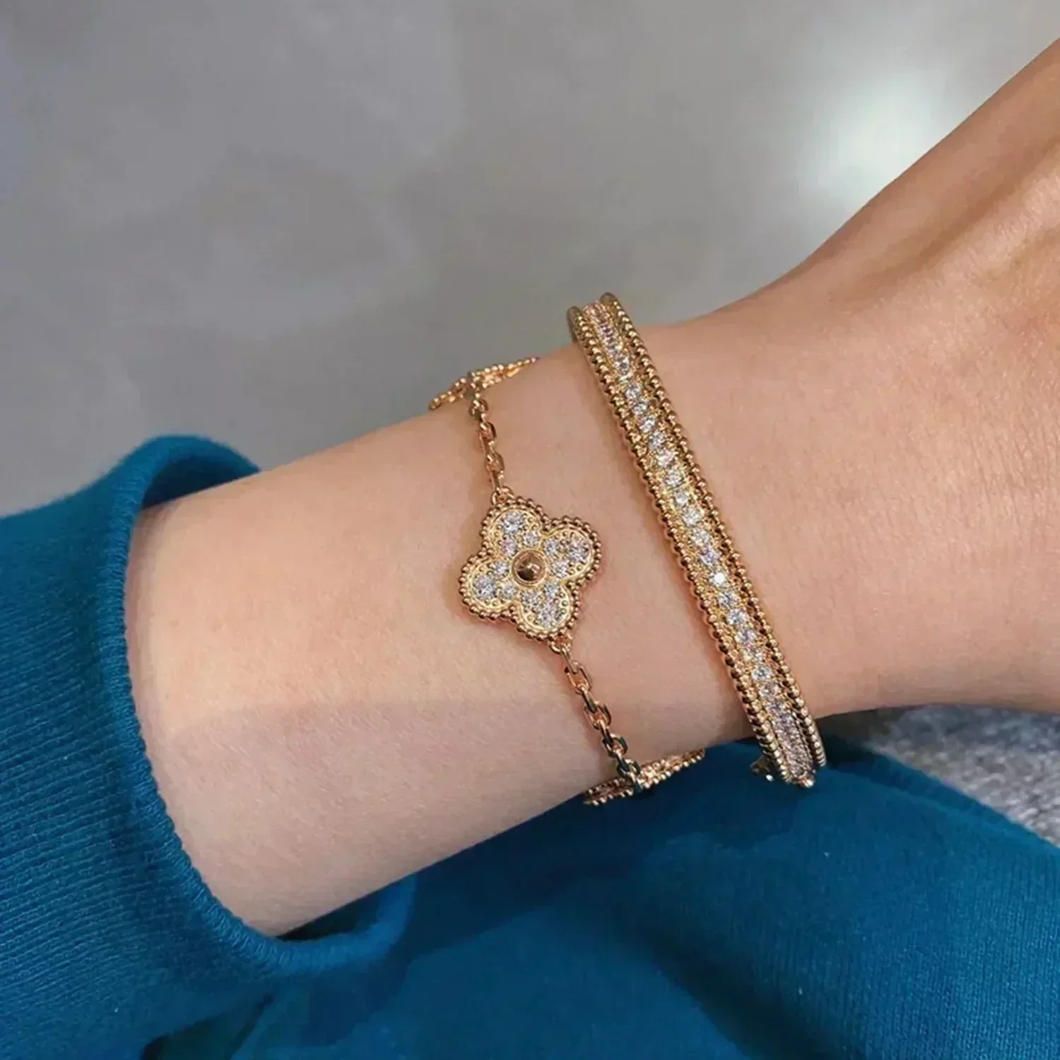 [Van Cleef & Arpels] 5 MOTIFS  FULL DIAMOND BRACELET