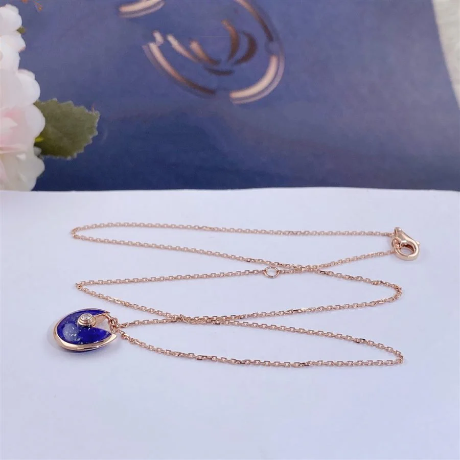 [Cartier]AMULETTE ROSE GOLD AGATE NECKLACE