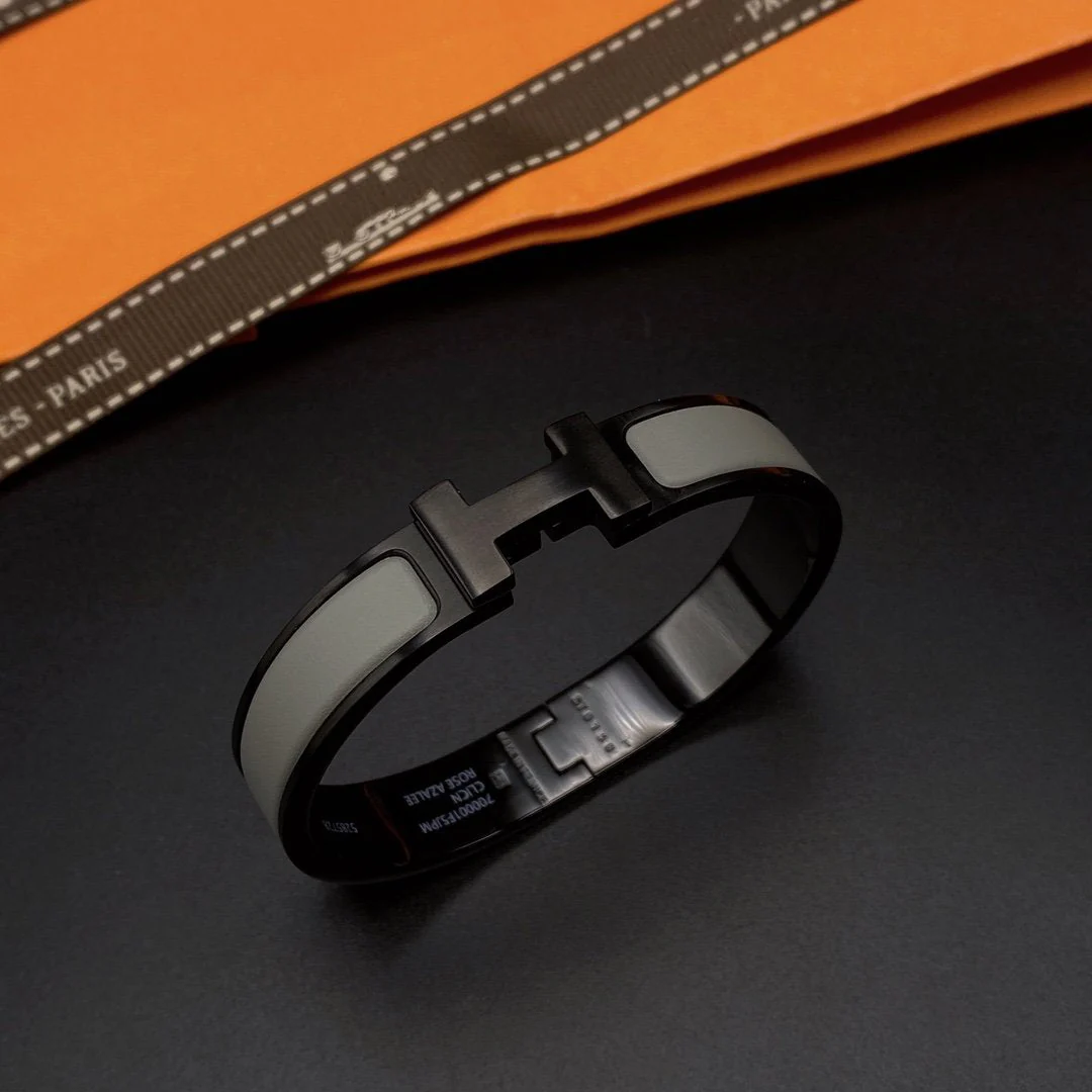 [Hermes]CLIC HM SO BLACK GREY BRACELET