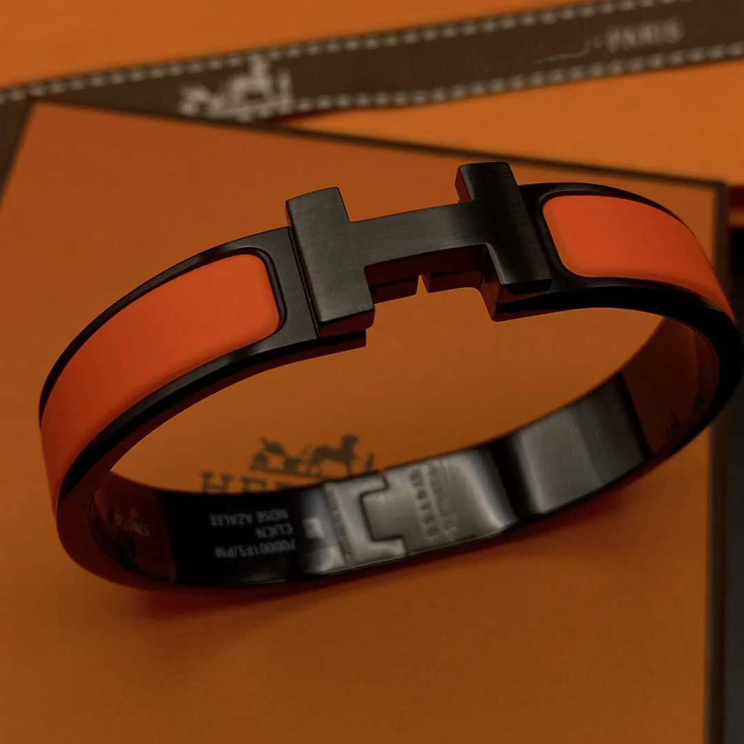 [Hermes]CLIC HM SO BLACK OREGAN BRACELET
