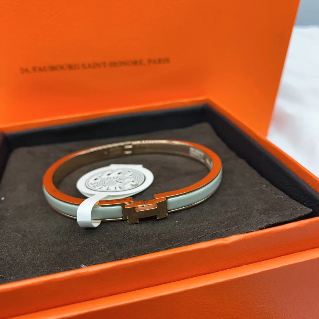 [Hermes]CLASSIC HM CLIC GREEN 8MM ENAMEL BRACELET