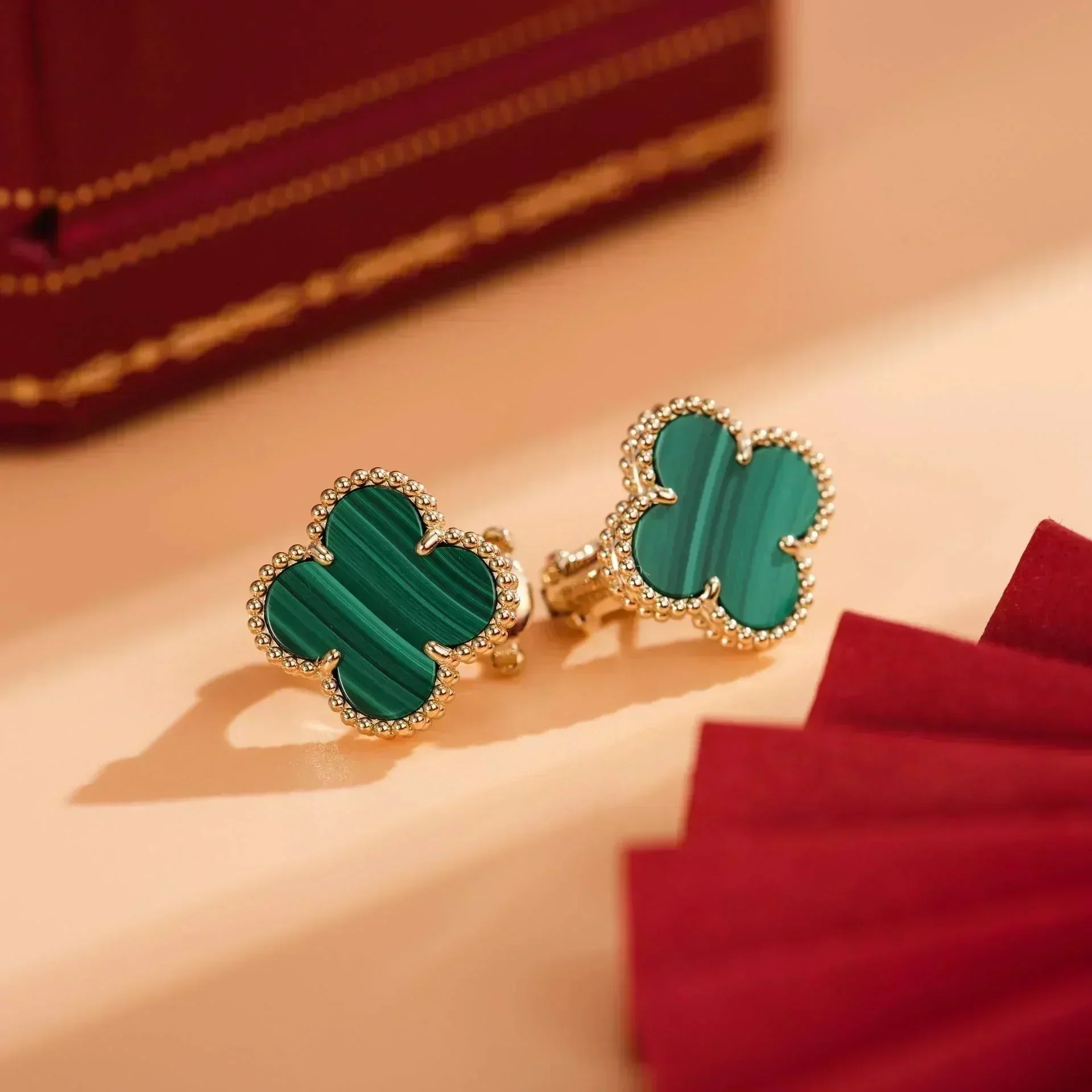 [Van Cleef & Arpels] MEDIUM 1 MOTIFS MALACHITE  EARRINGS