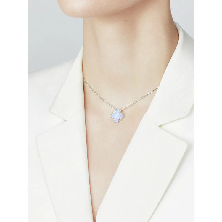 [Van Cleef & Arpels] 15MM BLUE CHALCEDONY NECKLACE SILVER