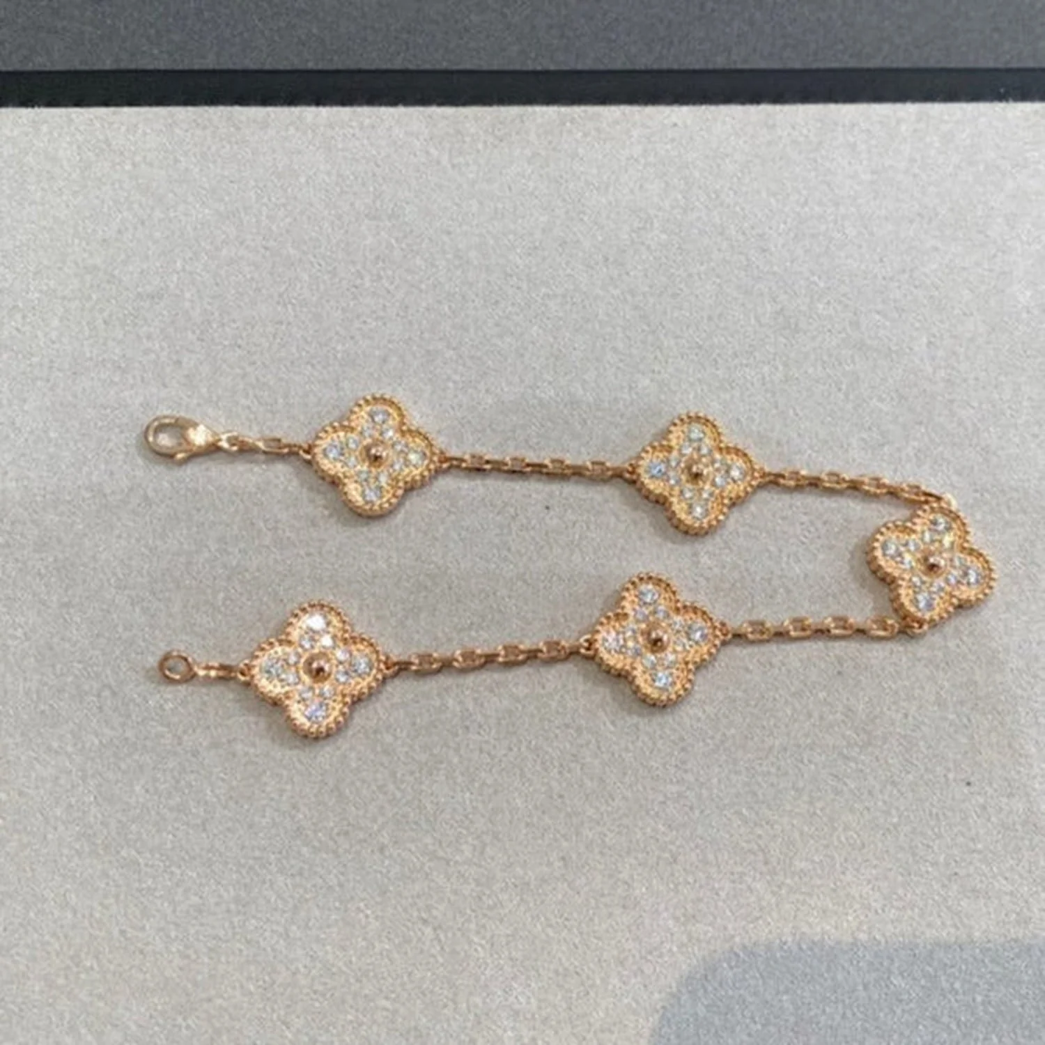 [Van Cleef & Arpels] 5 MOTIFS  FULL DIAMOND BRACELET