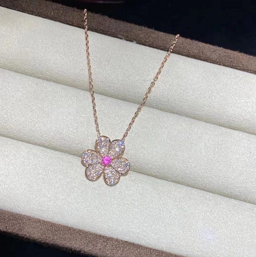 [Van Cleef & Arpels]FRIVOLE ROSE GOLD FLOWER DIAMOND NECKLACE