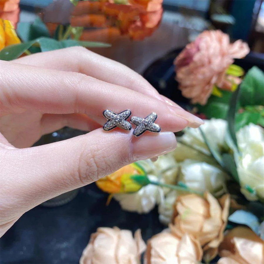 [Chaumet]JEUX DE SILVER DIAMOND EARRINGS