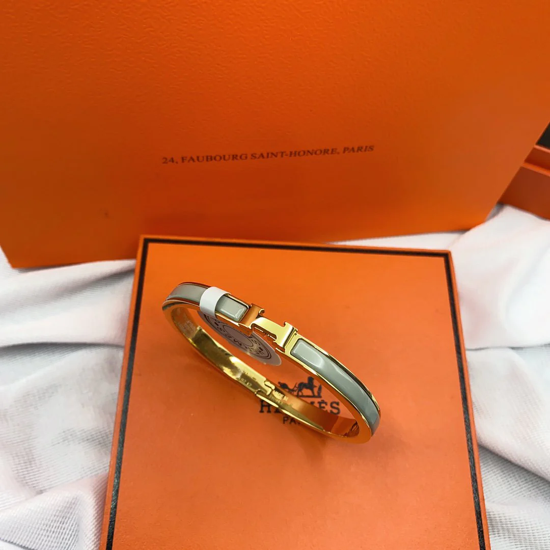 [Hermes]CLASSIC HM CLIC GREEN 8MM ENAMEL BRACELET