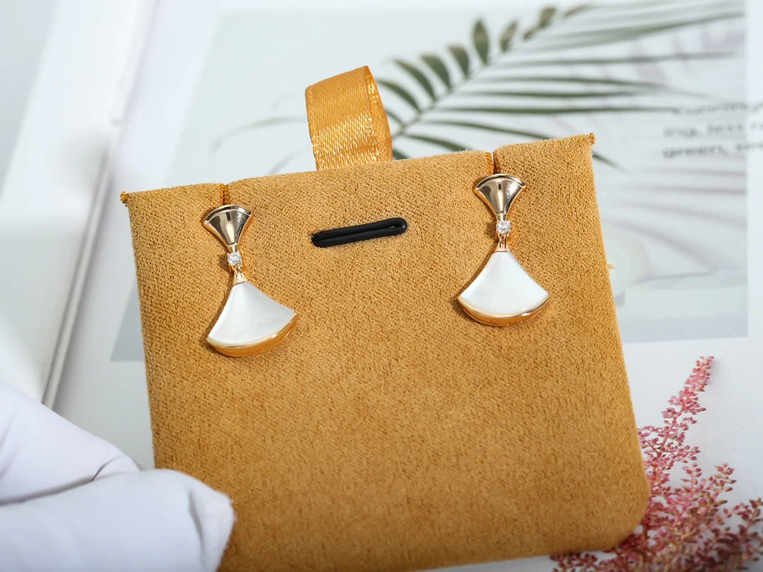 [Bulgari]DREAM MOP PINK GOLD EARRINGS