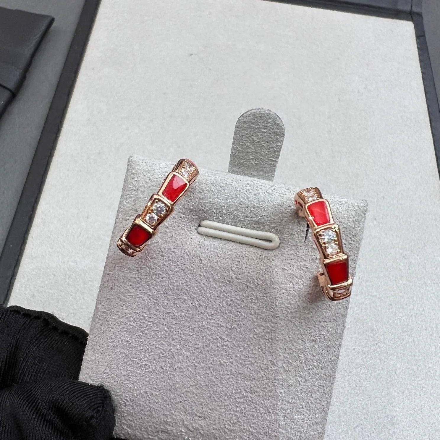 [Bulgari]SERPENTI CARNELIAN PINK GOLD EARRINGS