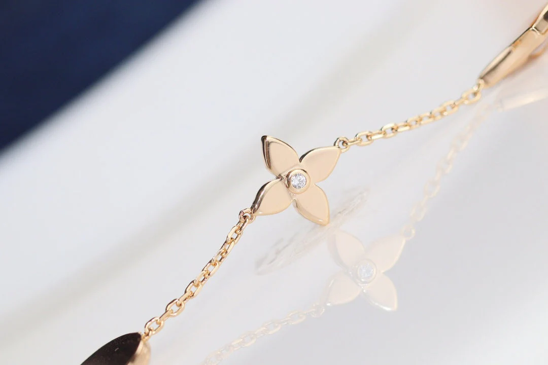[Louis vuitton]LEAF CLOVER BRACELET