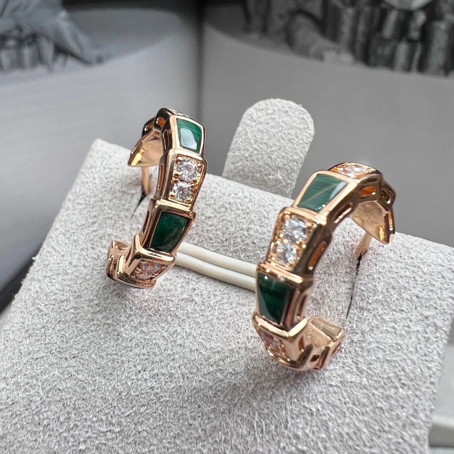[Bulgari]SERPENTI MALACHITE PINK GOLD EARRINGS