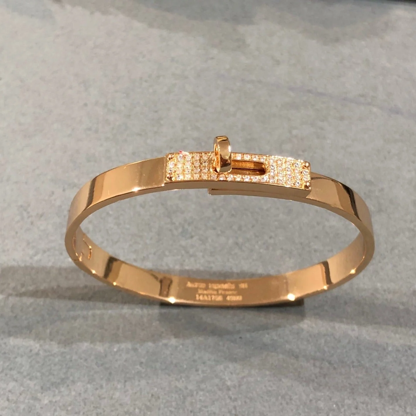 [Hermes]KELLY BRACELET DIAMOND