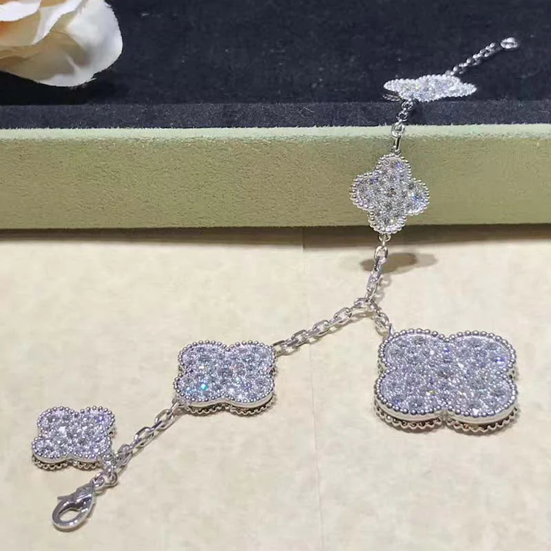 [Van Cleef & Arpels] 6 MOTIFS SILVER DIAMOND BRACELET