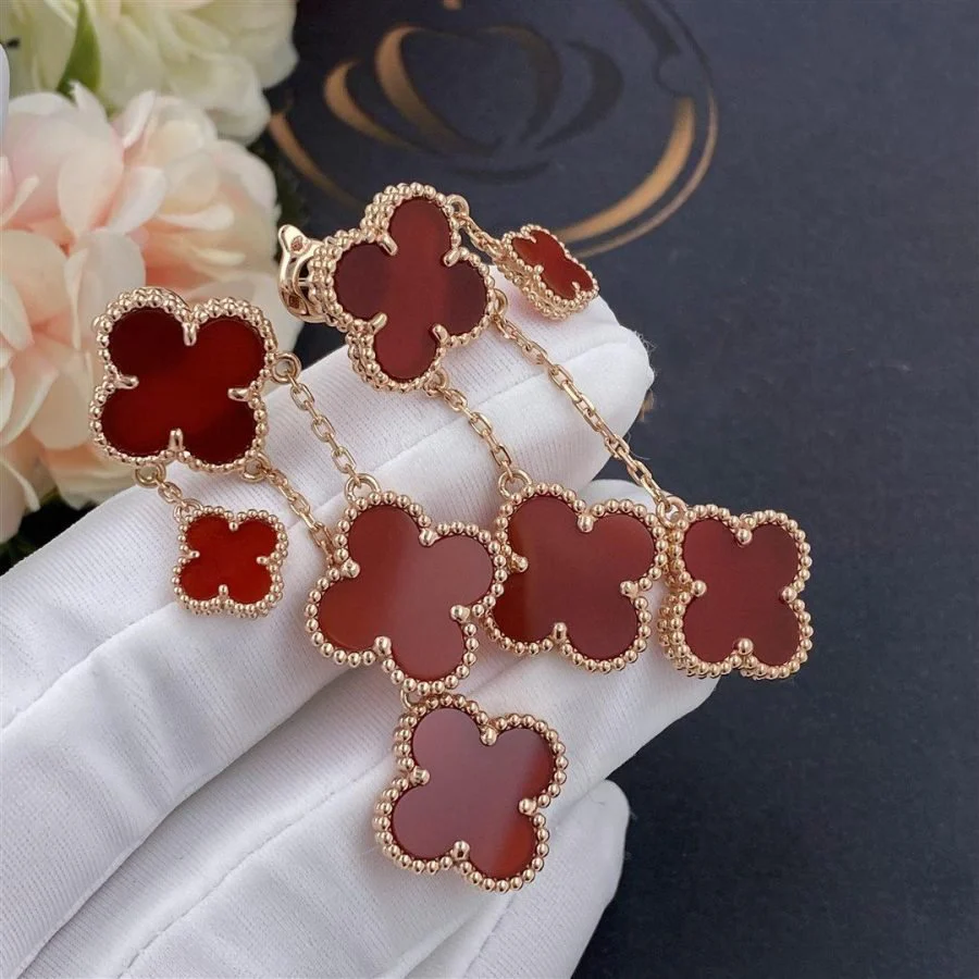[Van Cleef & Arpels] EARRINGS CARNELIAN 4 MOTIFS PINK GOLD