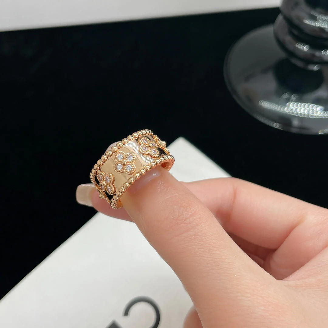 [Van Cleef & Arpels]PERLEE DIAMOND LARGE RING
