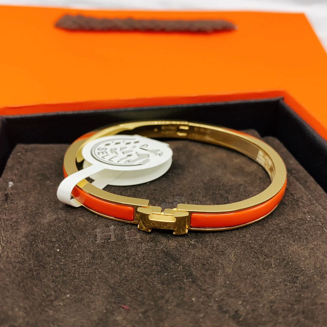 [Hermes]CLASSIC HM CLIC RED 8MM ENAMEL BRACELET