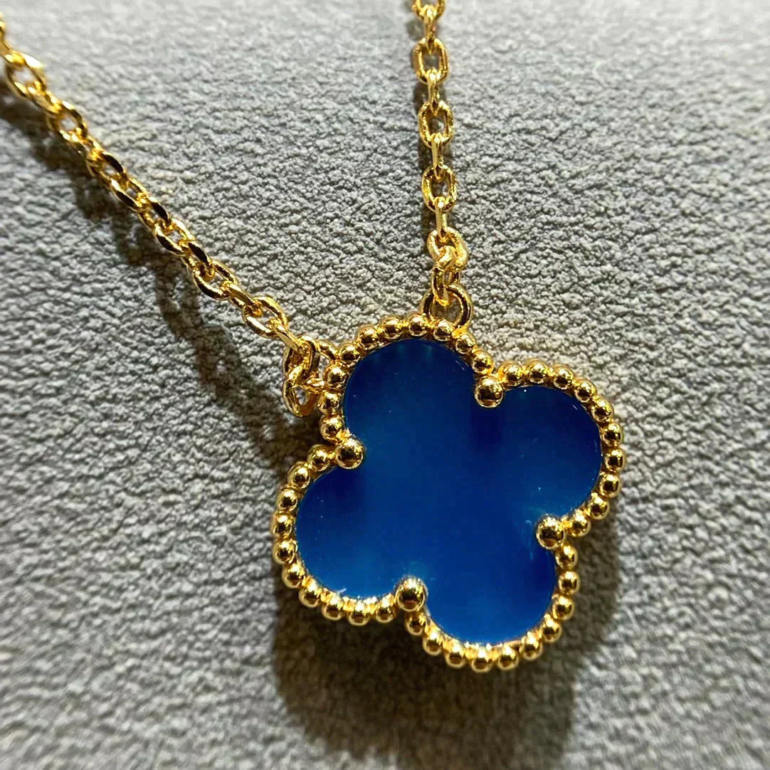 [Van Cleef & Arpels] 15MM BLUE AGATE NECKLACE