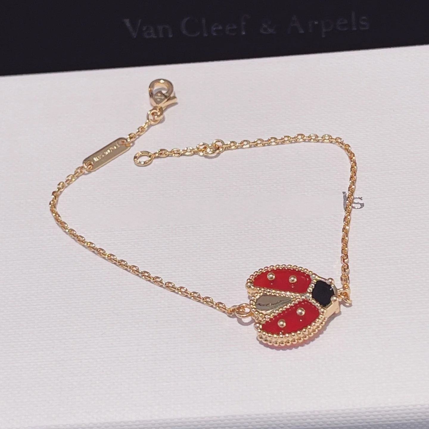 [Van Cleef & Arpels]LUCKY SPRING 1 MOTIF PINK GOLD BRACELET
