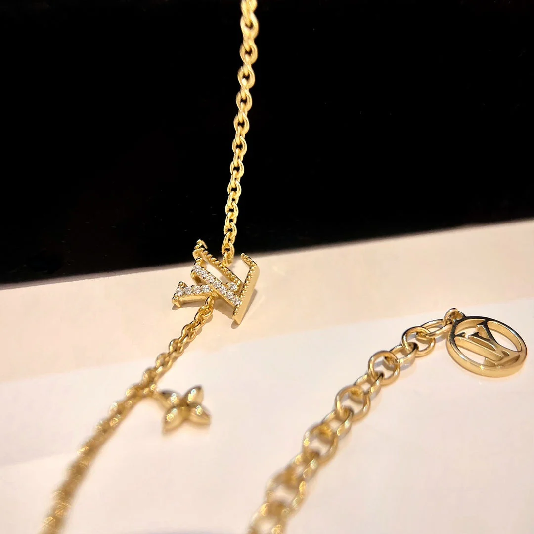 [Louis vuitton]LOGO STAR MOTIF GOLD BRACELET