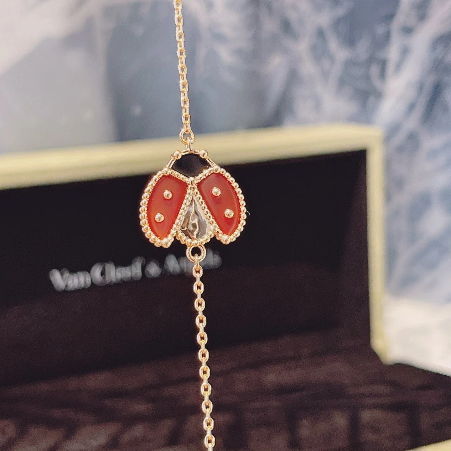 [Van Cleef & Arpels]LUCKY SPRING 1 MOTIF PINK GOLD BRACELET