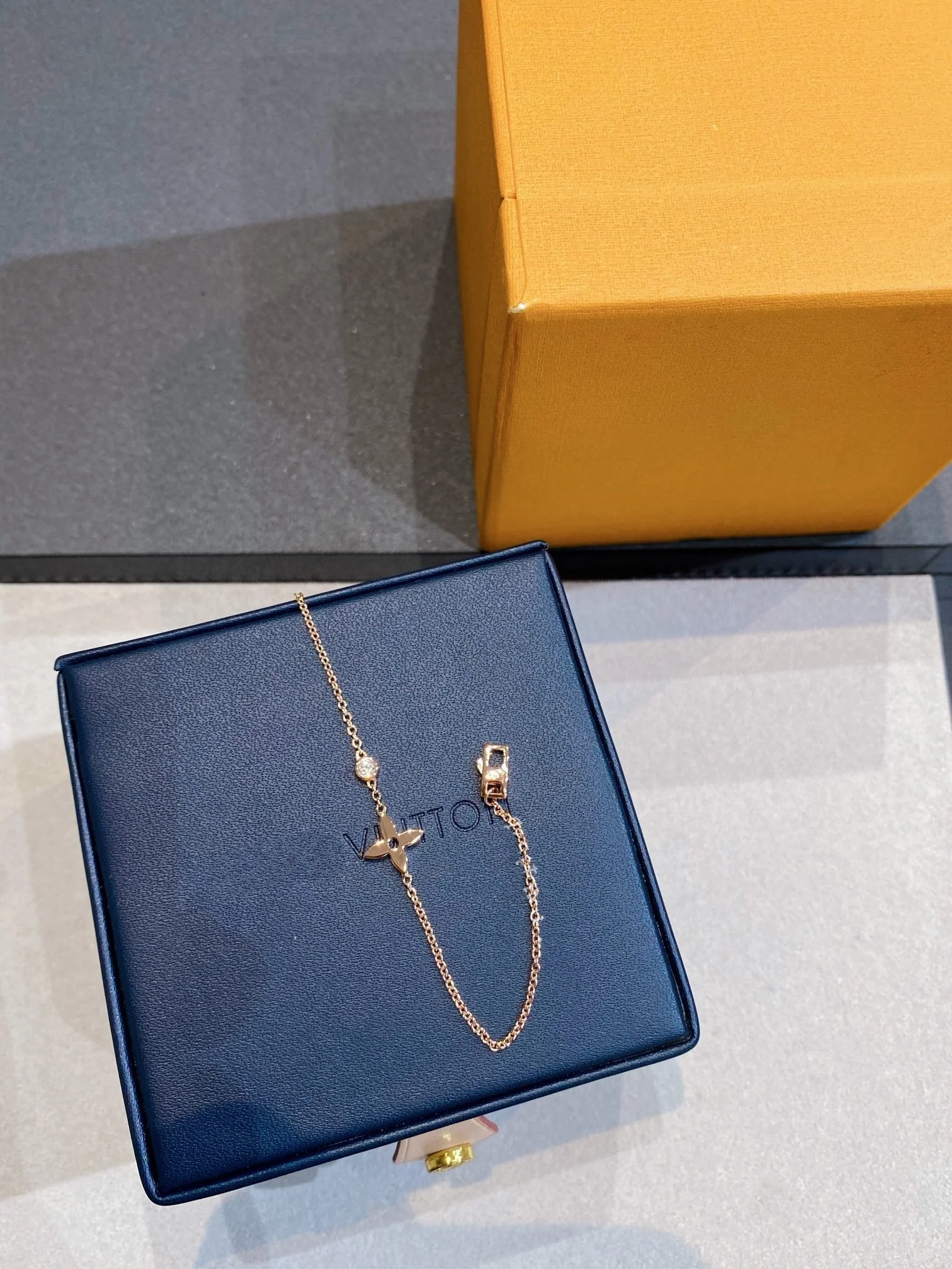 [Louis vuitton]STAR DIAMOND PINK GOLD BRACELET