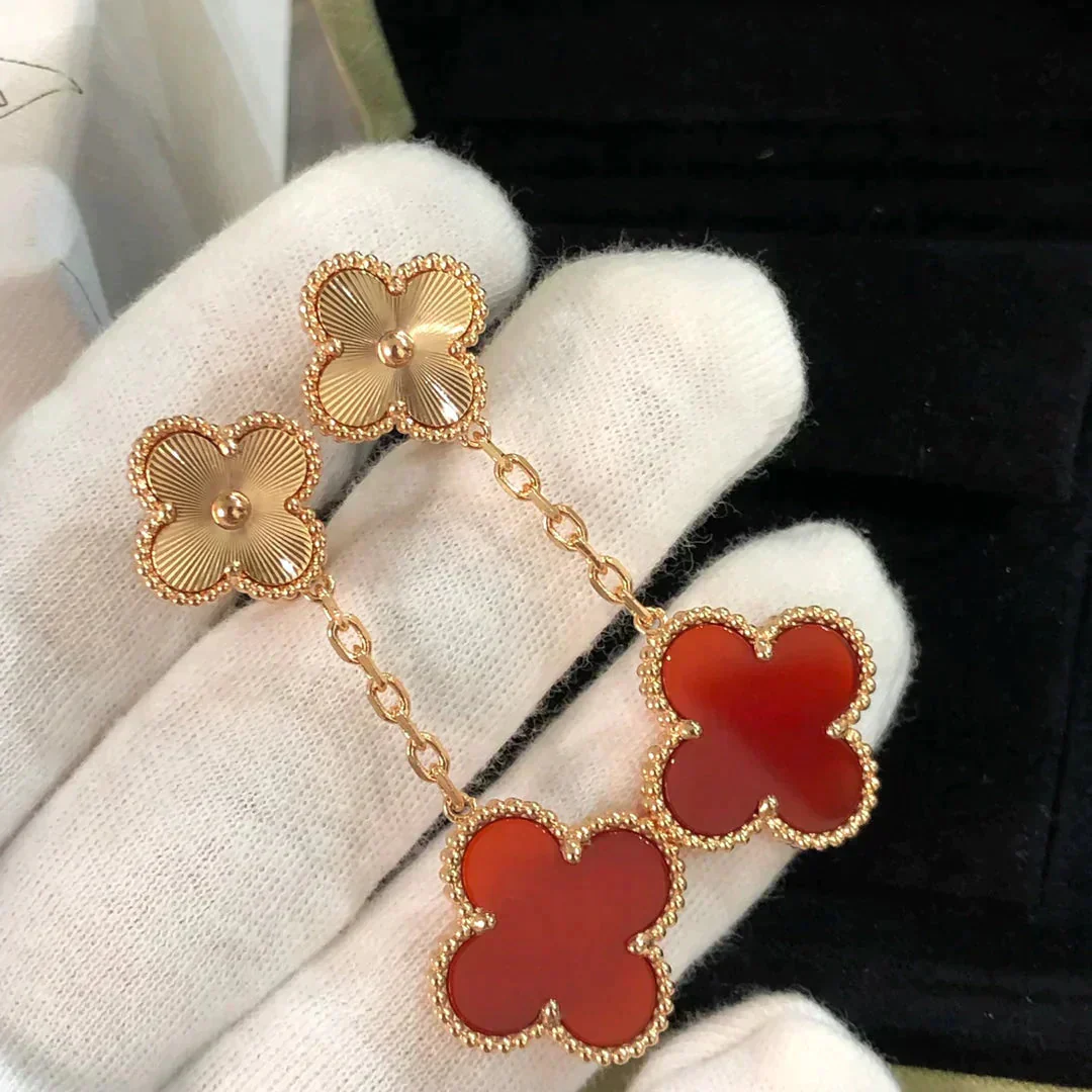 [Van Cleef & Arpels] 2 MOTIF  LASER CARNELIAN EARRINGS