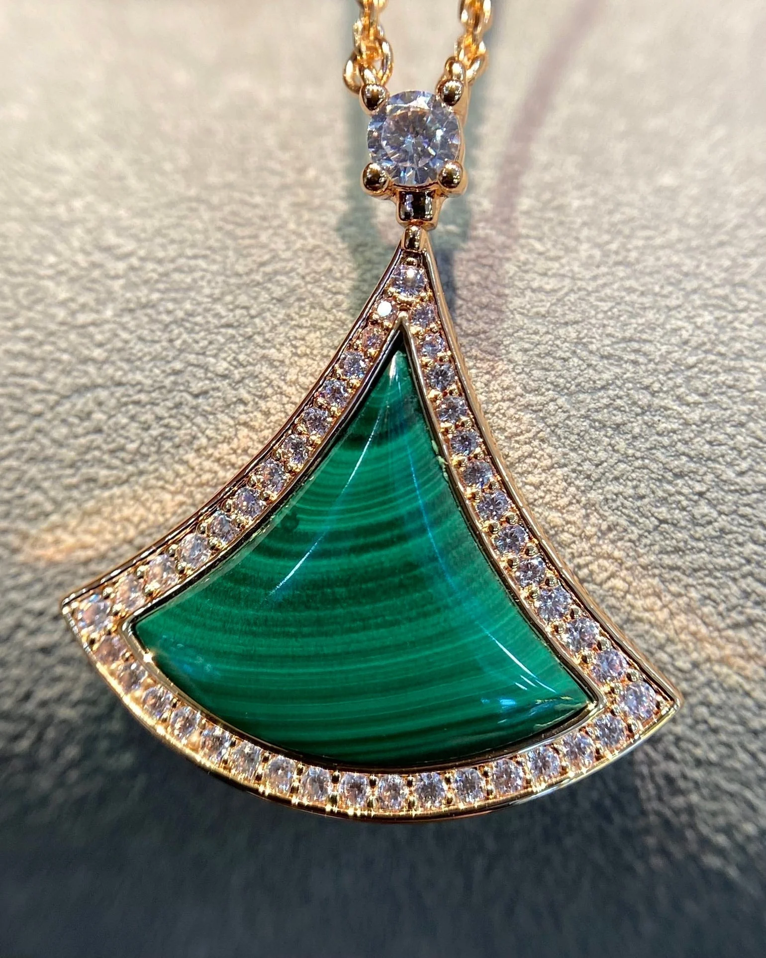 [Bulgari]DREAM MALACHITE DIAMOND PAVED PINK GOLD NECKLACE