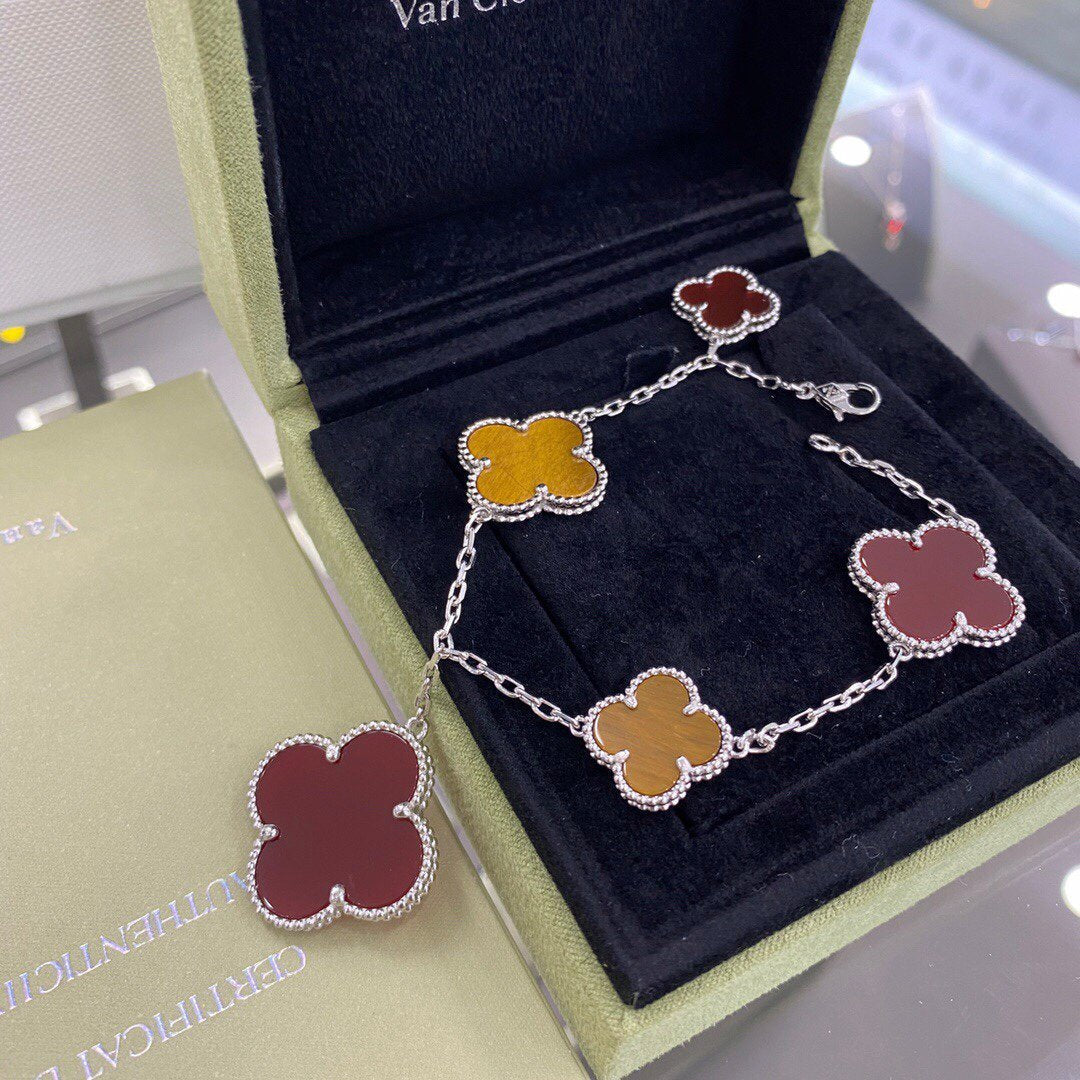 [Van Cleef & Arpels] 5 MOTIFS SIVLER CARNELIAN TIGER EYE BRACELET