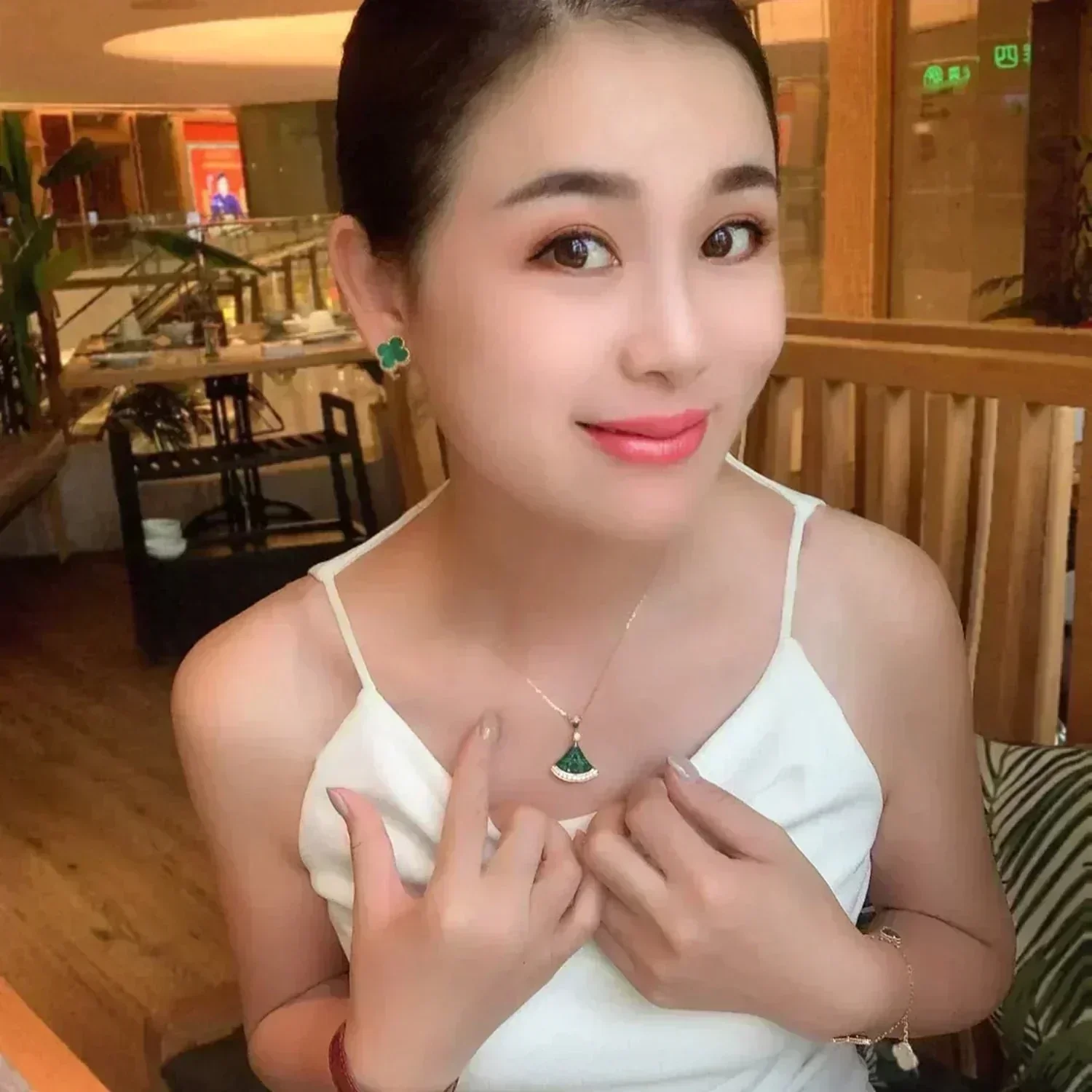 [Van Cleef & Arpels] MEDIUM 1 MOTIFS MALACHITE  EARRINGS