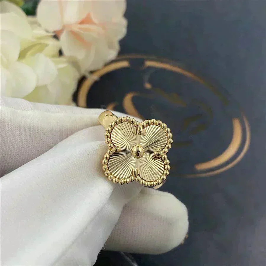 [Van Cleef & Arpels] GOLD RING