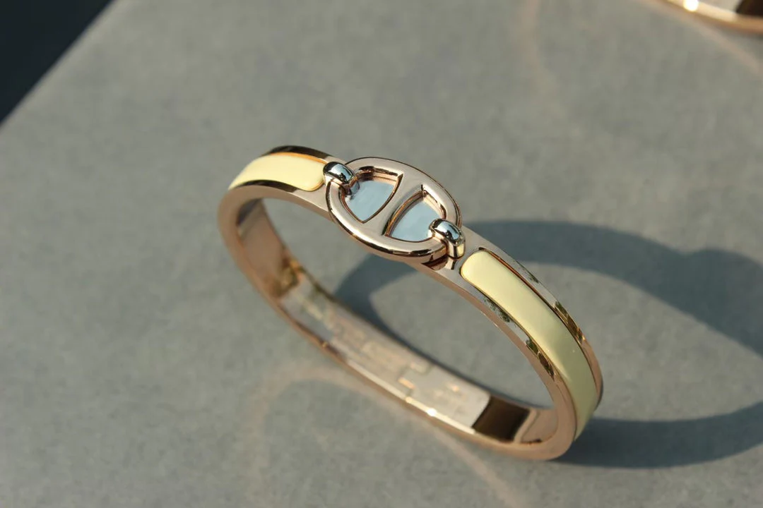 [Hermes]CLIC CHAINE PINK GOLD BRACELET
