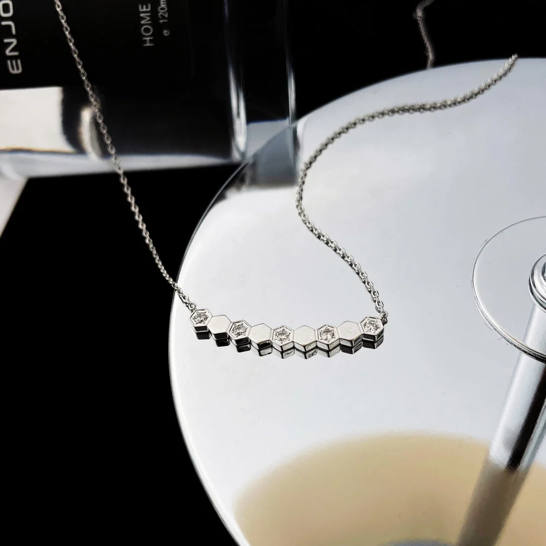 [Chaumet]BEE MY LOVE DIAMOND NECKLACE